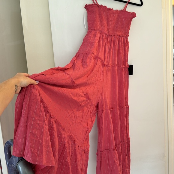 NWT lulus jumpsuit - Picture 4 of 8